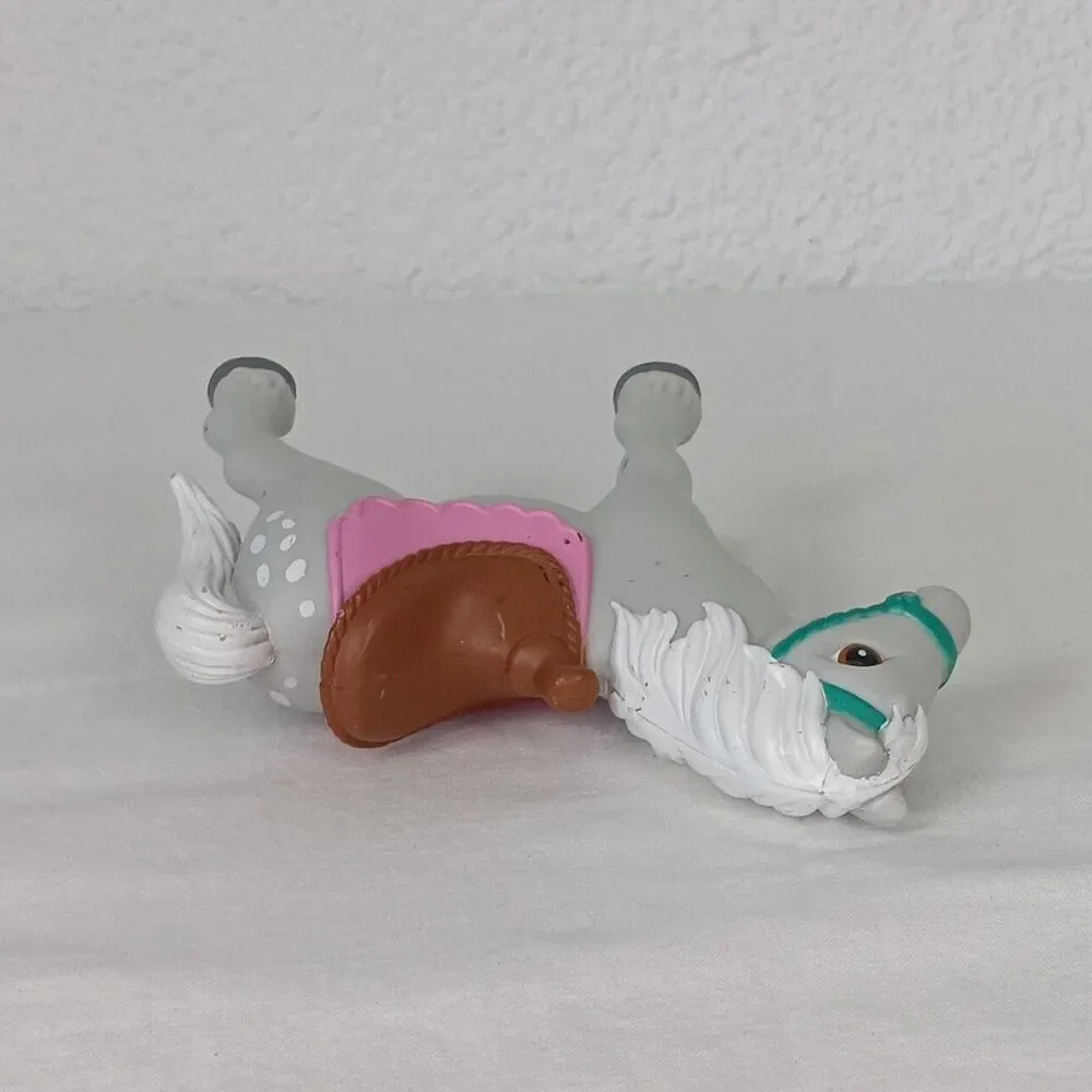 Fisher-Price Loving Family Dollhouse Blonde Mother Grey Pony White Mane Saddle